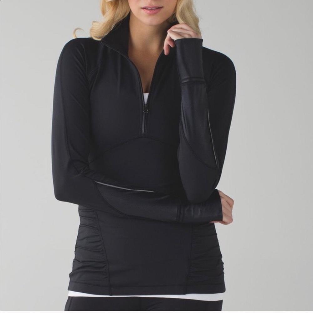 Lululemon Kris’s cross 1/2 zip black pull over